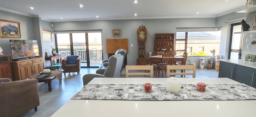 3 Bedroom Property for Sale in Dana Bay Western Cape